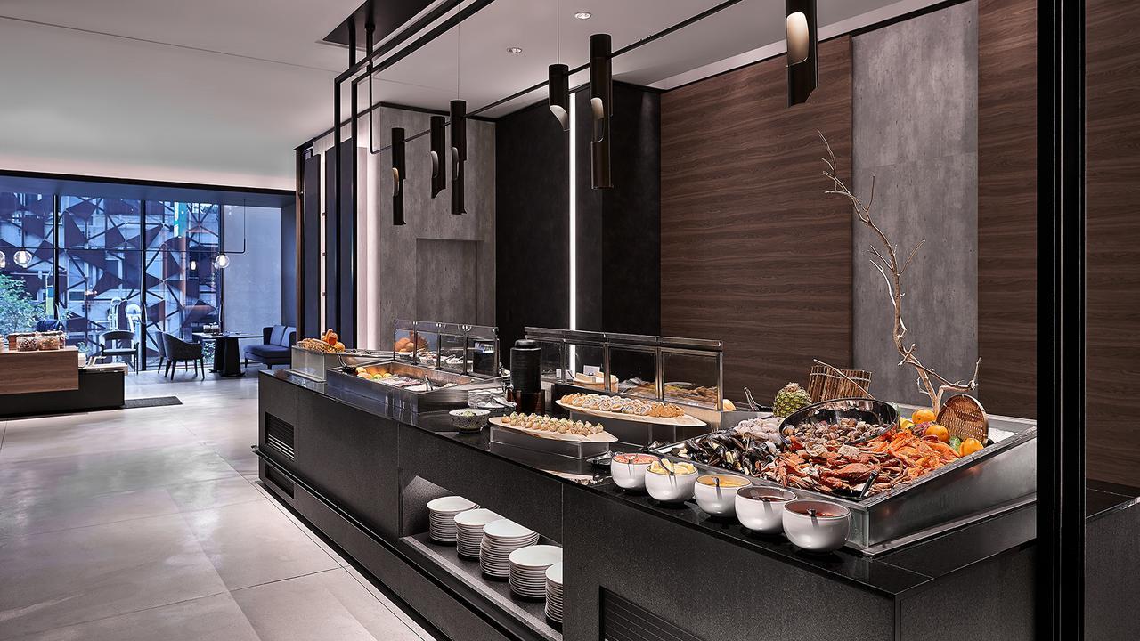 Mu Jiaoxi Hotel Exterior photo The buffet at the hotel